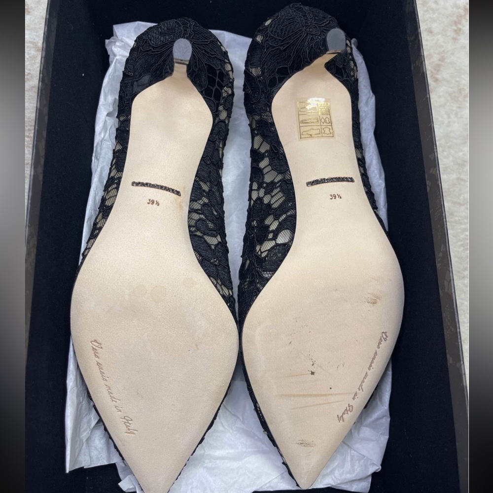 Dolce & Gabbana Black Lace Heels with Crystal Embellishments - Picture 11 of 12